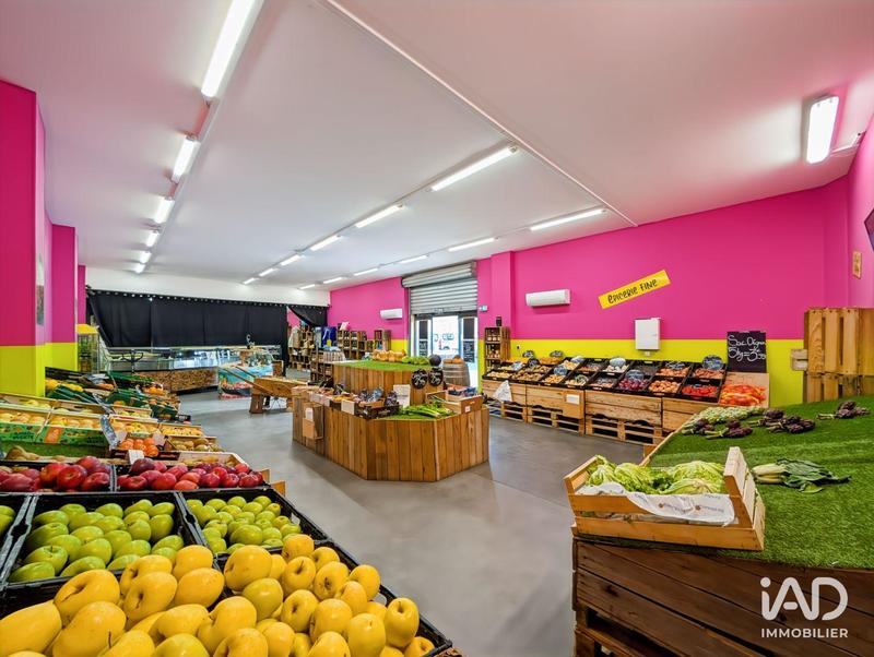 Local commercial - 200 m²