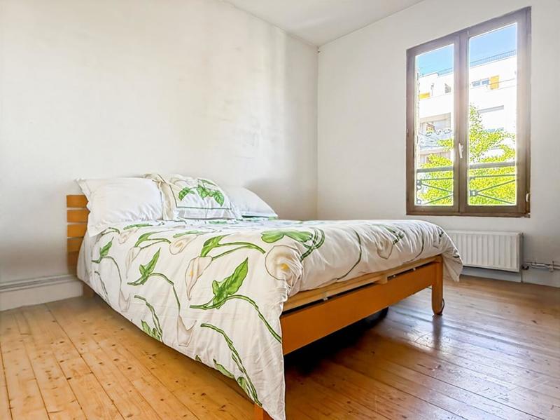 Maison - 231 m² - 8 pièces