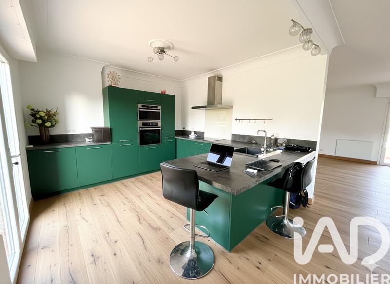 Appartement - 111 m² - 4 pièces