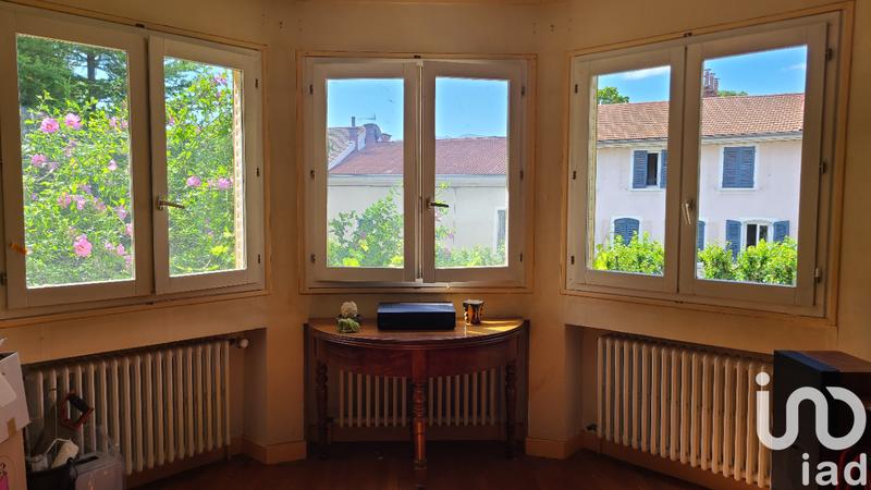 Maison - 184 m² - 7 pièces