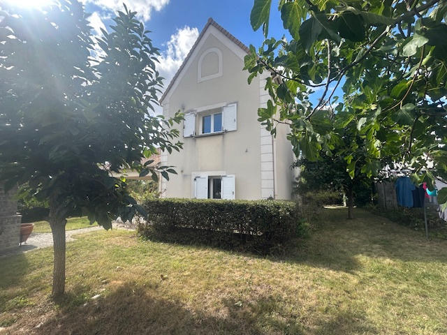 Maison - 177 m² - 7 pièces
