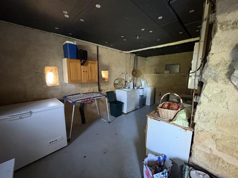 Maison en pierre - 203 m² - 7 pièces