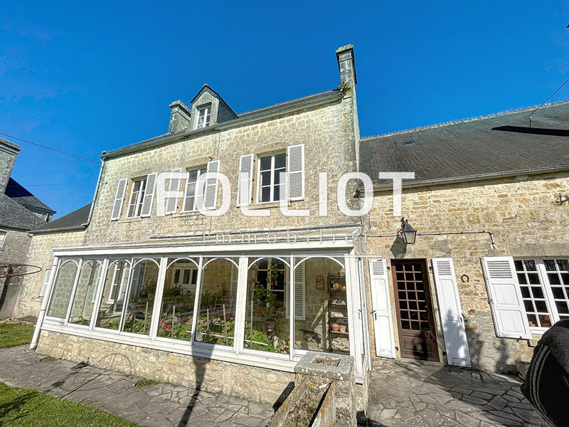 Maison - 200 m² - 8 pièces