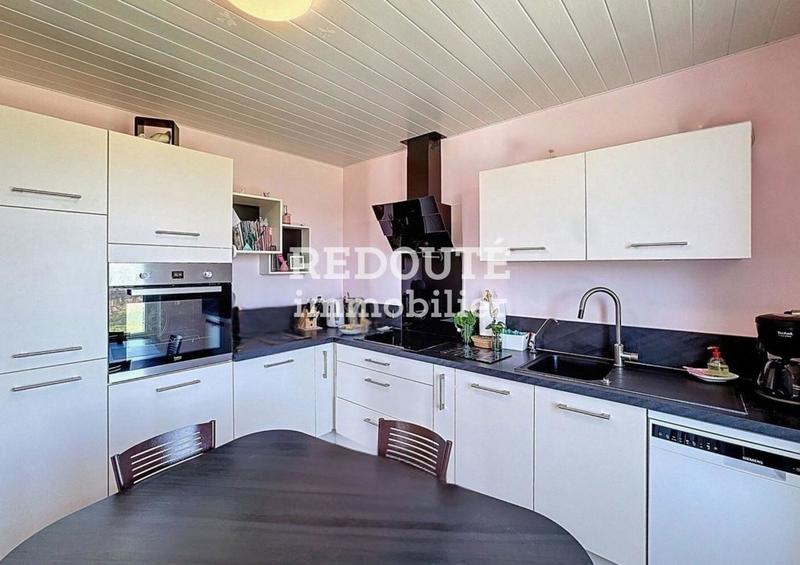 Maison - 153 m² - 7 pièces