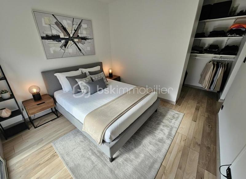 Maison - 122 m² - 7 pièces