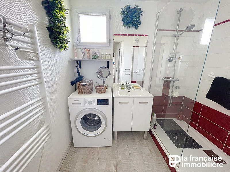 Appartement - 75 m² - 4 pièces