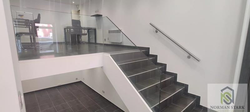 Local commercial - 25 m² - 3 pièces