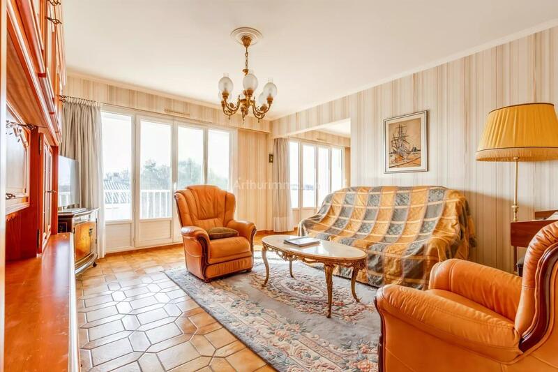 Appartement - 80 m² - 4 pièces