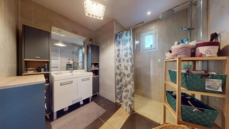 Maison - 144 m² - 6 pièces