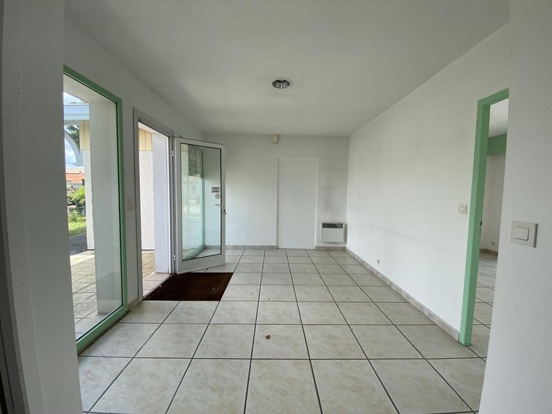 Local d'activités - 49 m²