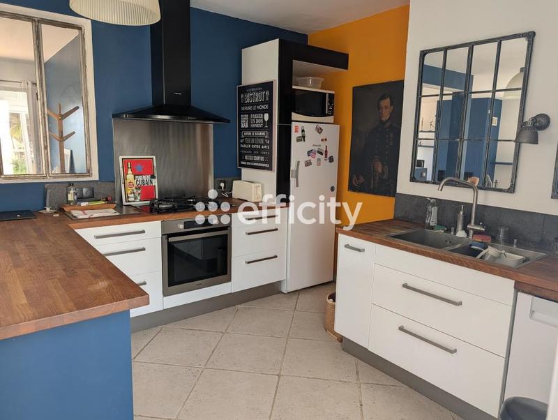 Maison - 153 m² - 5 pièces