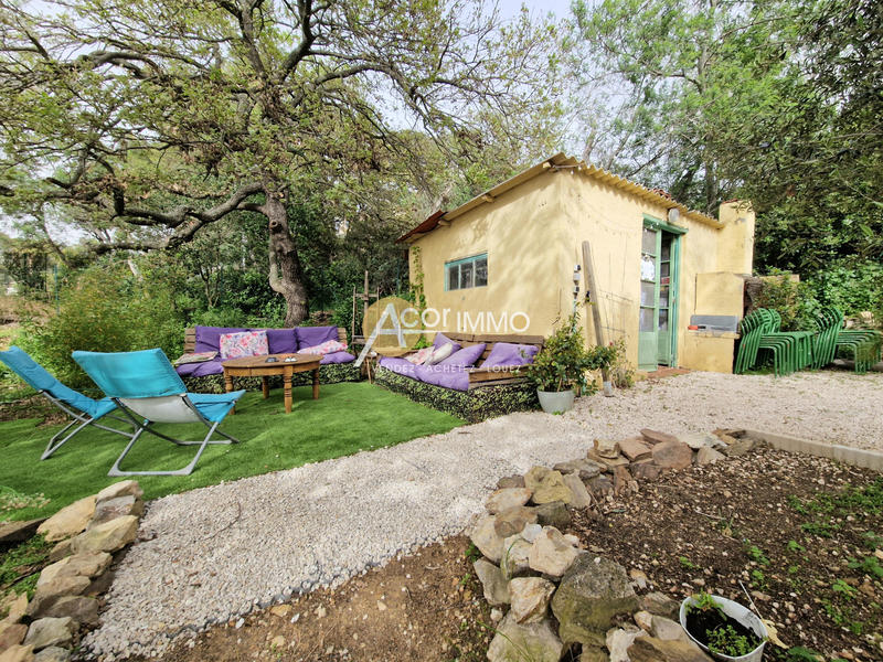 Maison - 230 m² - 9 pièces