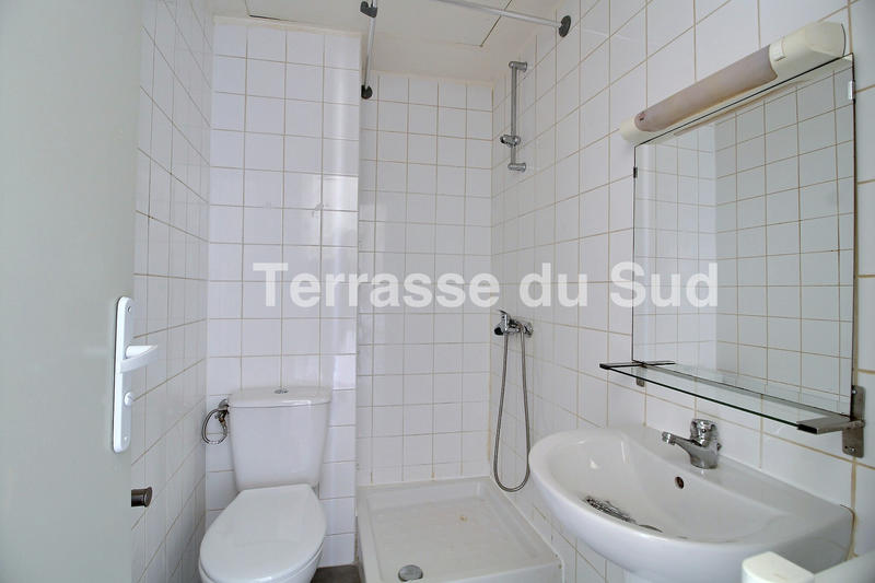 Immeuble - 84 m² - 5 pièces