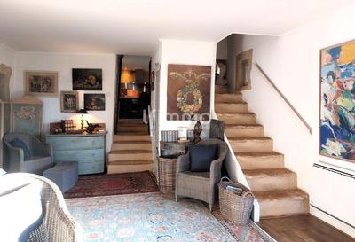 Maison en pierre - 97 m² - 4 pièces