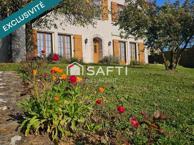 Maison - 230 m² - 5 pièces