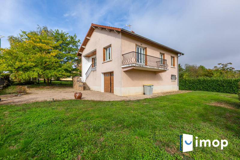 Maison - 89 m² - 5 pièces