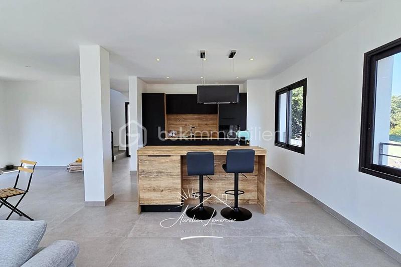 Villa - 147 m² - 5 pièces