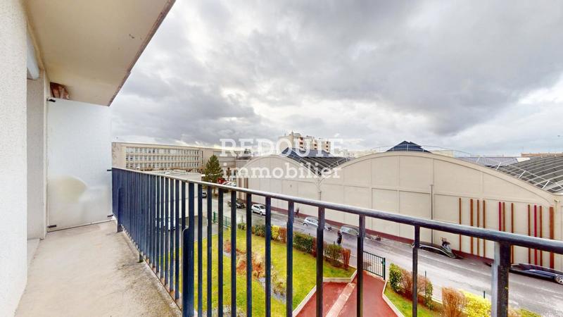 Appartement - 94 m² - 5 pièces