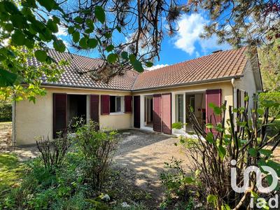 Maison - 142 m² - 6 pièces