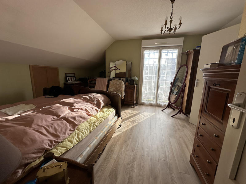 Maison - 110 m² - 6 pièces