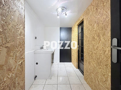 Maison - 110 m² - 4 pièces