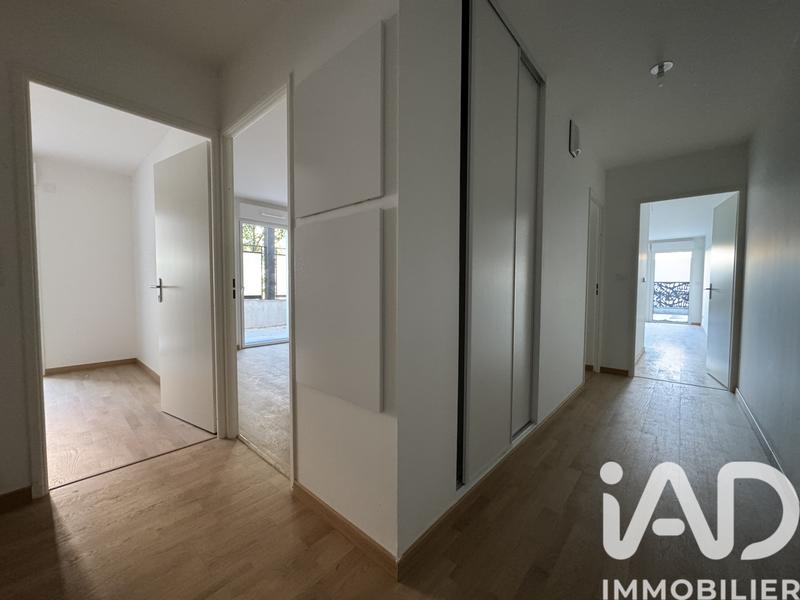 Appartement - 99 m² - 4 pièces