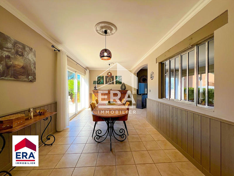 Maison - 159 m² - 5 pièces