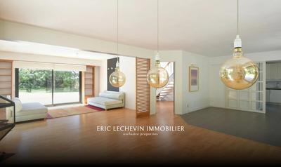 Villa - 170 m² - 5 pièces