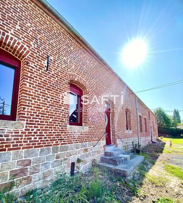 Maison - 180 m² - 5 pièces