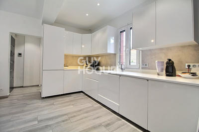 Maison - 138 m² - 6 pièces