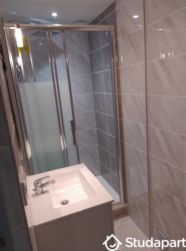 Chambre - 14 m² - 1 pièce