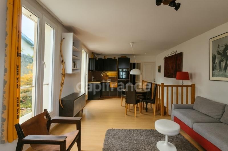 Maison de ville - 64 m² - 4 pièces