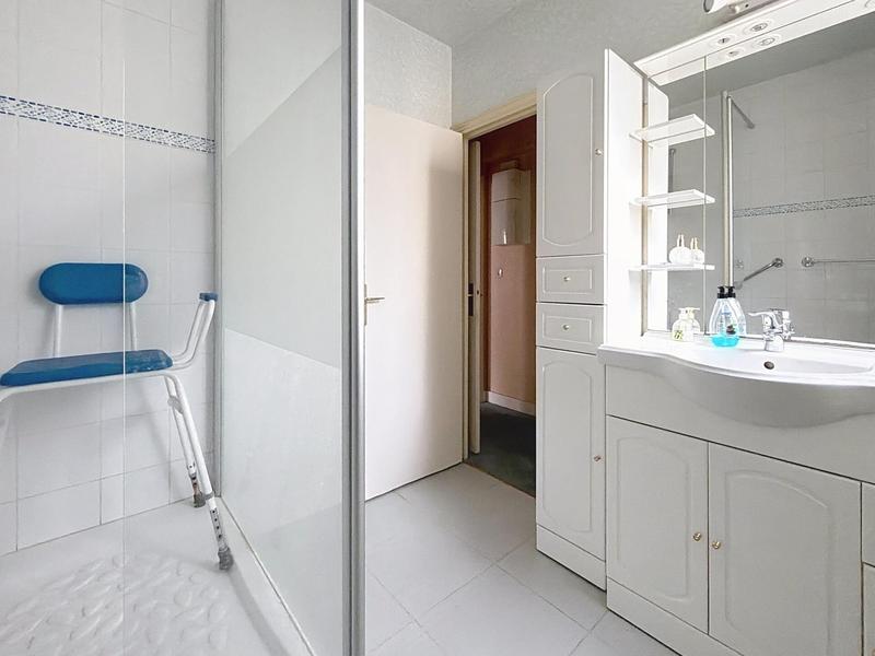 Appartement - 90 m² - 4 pièces