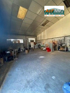 Entrepôt - 120 m²