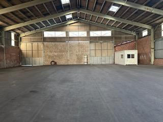 Local d'activités - 4 500 m²