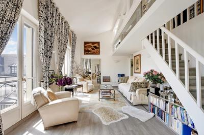 Appartement - 133 m² - 4 pièces