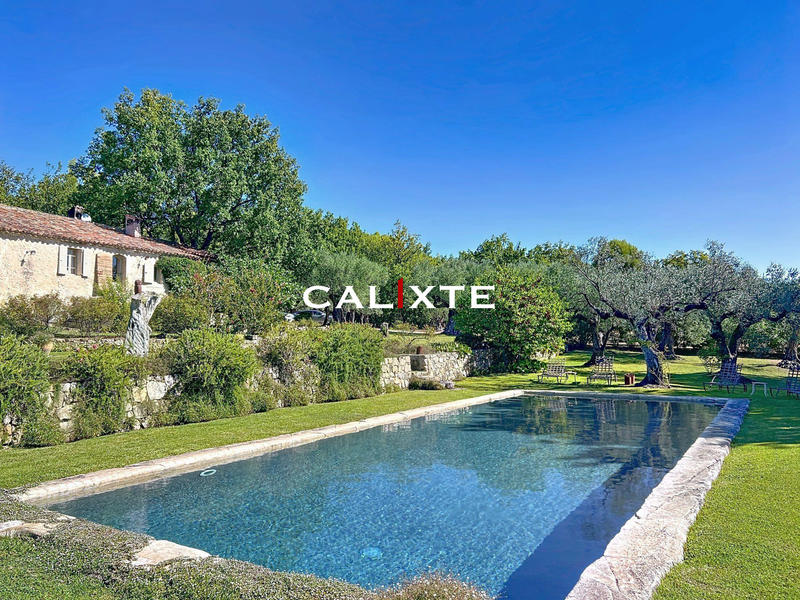 Mas - 180 m² - 6 pièces