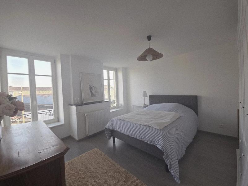 Appartement - 207 m² - 7 pièces