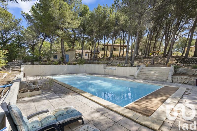 Maison de maîtres - 257 m² - 7 pièces