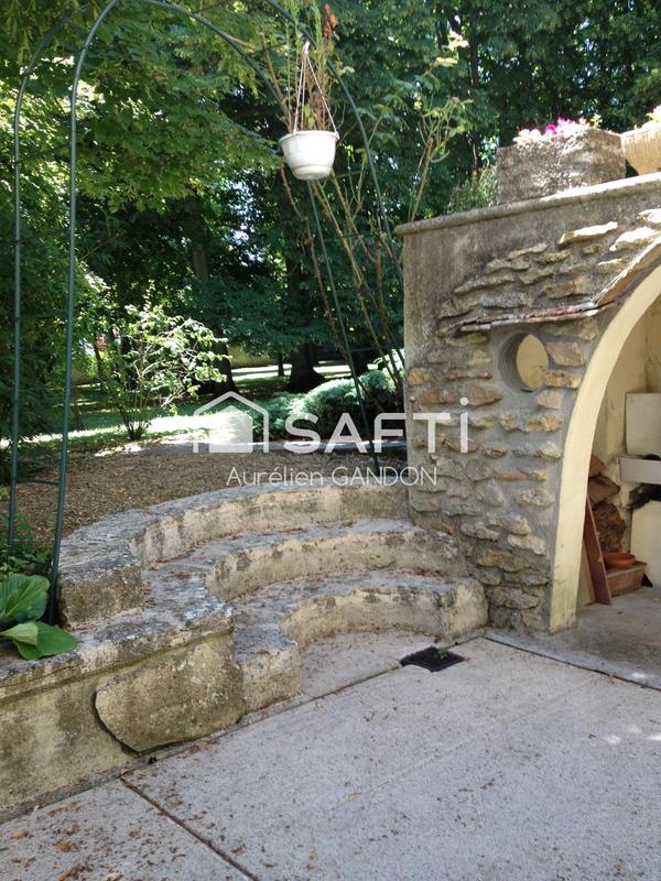 Villa - 350 m² - 5 pièces