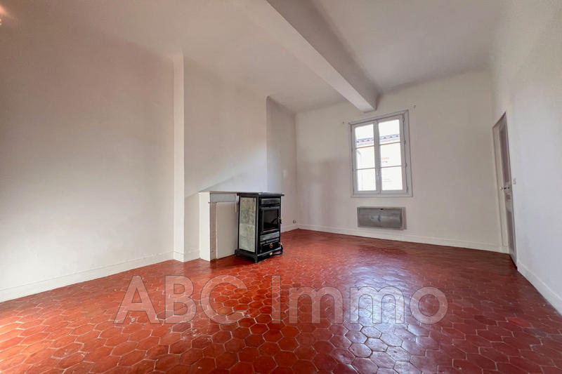 Appartement - 64 m² - 2 pièces