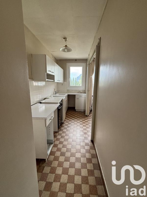 Appartement - 64 m² - 4 pièces