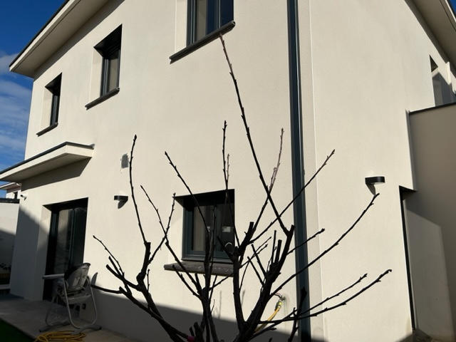 Villa - 145 m² - 8 pièces