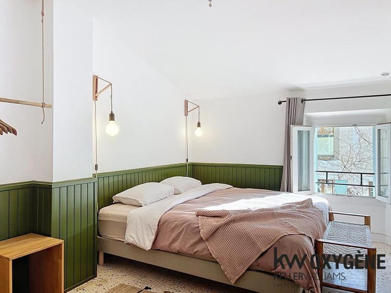 Maison - 92 m² - 5 pièces