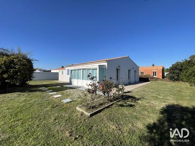 Maison - 98 m² - 4 pièces