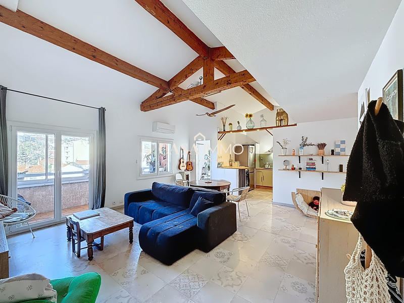 Appartement - 82 m² - 4 pièces