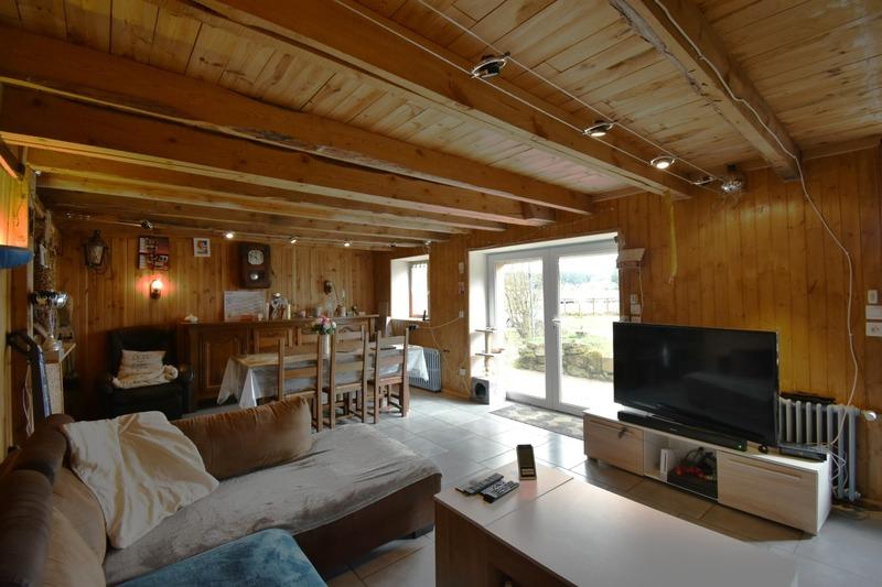 Maison - 98 m² - 5 pièces