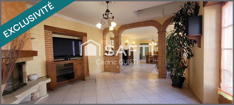 Maison - 234 m² - 9 pièces