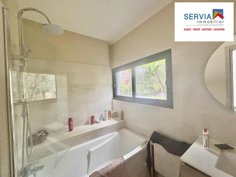 Maison - 150 m² - 7 pièces