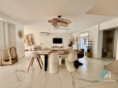 Maison - 160 m² - 5 pièces